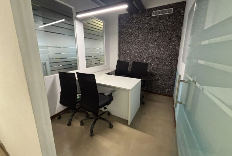 Team Area, lodha-supremus-worli Commercial Office Space 2450 Sq.Ft. In Worli Mumbai 10559475