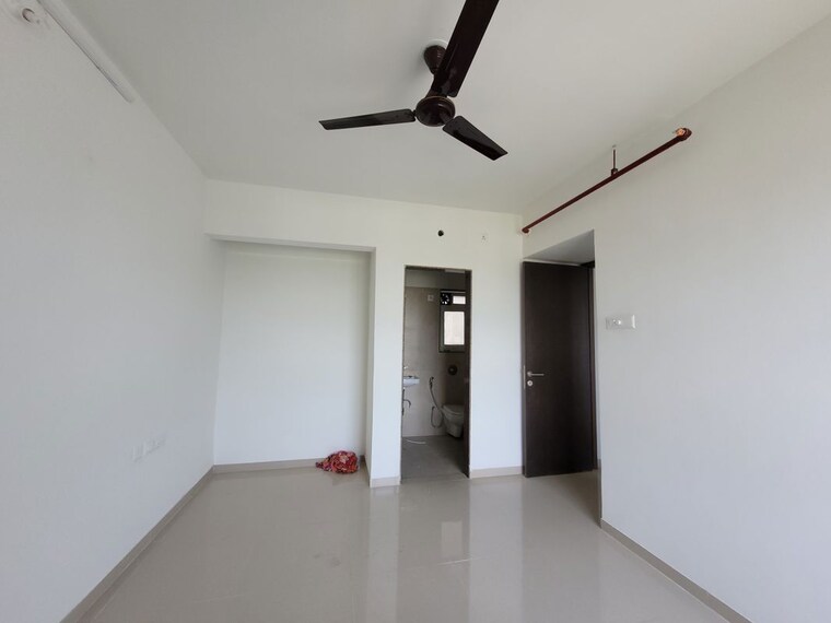 Room, puranik-city-reserva 2 Bedroom 850 Sq.Ft. Apartment In Ghodbunder Road Thane 10559449