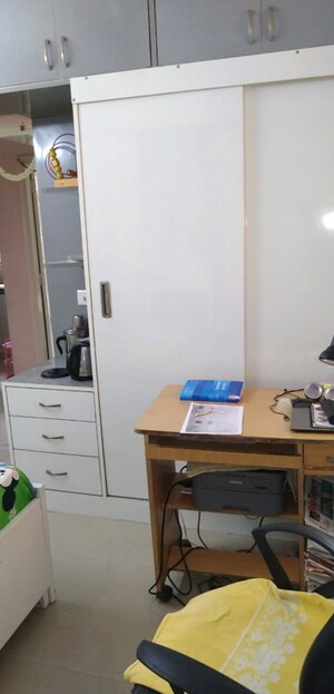 Furnished Amenities in 2 BHK Apartment at Today Ridge Residency, Sector 135 – for Rent