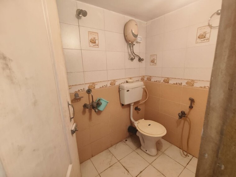 Bathroom, vasai west 2 Bedroom 770 Sq.Ft. Apartment In Vasai West Palghar 10559477