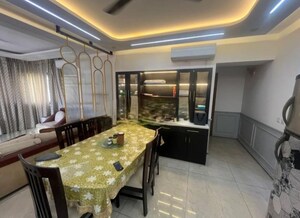 Kitchen in 4 BHK Apartment at Experion Capital, Gomti Nagar – for Rent