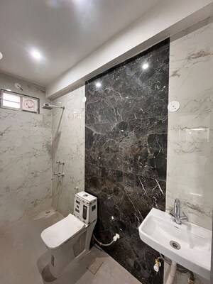 Team Area in 1 BHK Builder Floor at Sector 23a – for Rent