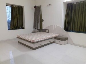 Bedroom in 3 BHK Apartment at Pashan – for Rent