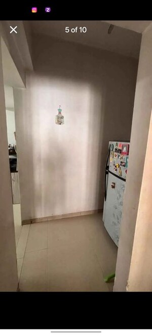 Bathroom in 2 BHK Apartment at Lodha Paradise, Majiwada – for Sale