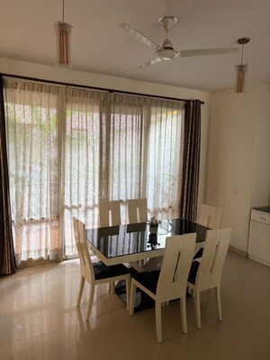 Team Area in 3 BHK Apartment at Omaxe The Nile, Sector 49 – for Rent