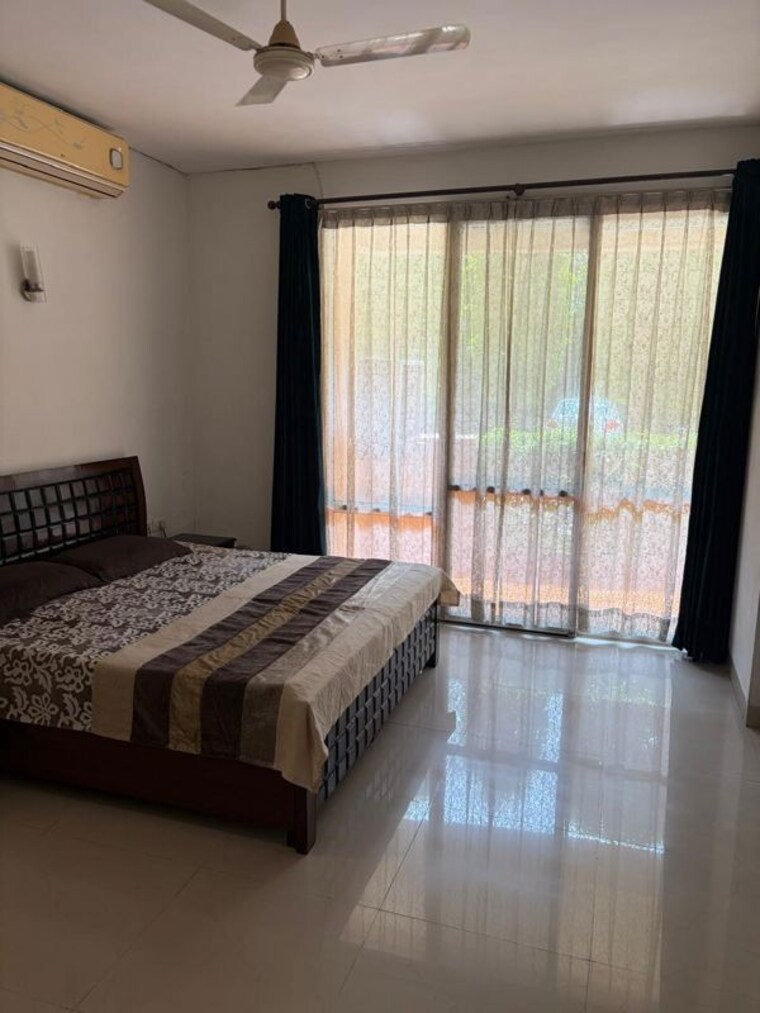 Bedroom, omaxe-the-nile 3 Bedroom 2083 Sq.Ft. Apartment In Sector 49 Gurgaon 10559588