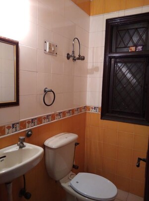 Bathroom in 2 BHK Builder Floor at RWA Apartments Sector 19, Sector 19 – for Rent