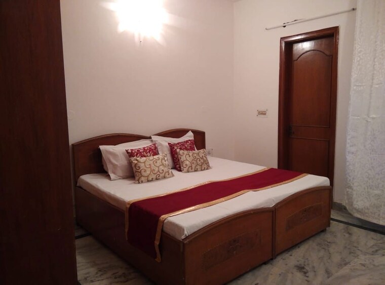 Bedroom, rwa-apartments-sector-19 2 Bedroom 1500 Sq.Ft. Builder Floor In Sector 19 Noida 10559624