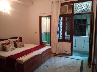 2 BHK Builder Floor For Rent in RWA Apartments Sector 19 in Sector 19, Noida
