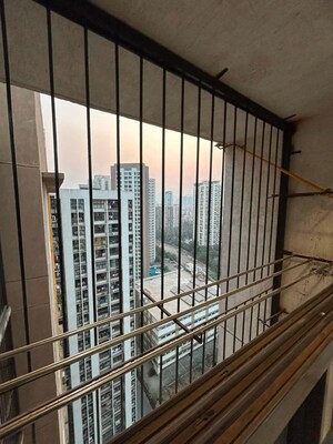 1 BHK Apartment For Rent in Lodha Crown Quality Homes, Majiwada
