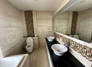 Team Area in 4 BHK Apartment at M3M Golf Estate, Sector 65 – for Rent