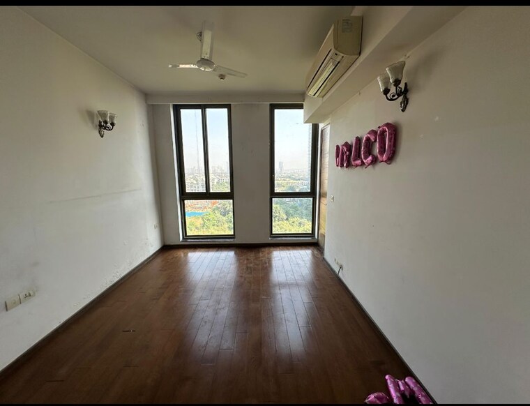 Room, m3m-golf-estate 4 Bedroom 4200 Sq.Ft. Apartment In Sector 65 Gurgaon 10559689