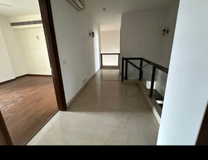 Room in 4 BHK Apartment at M3M Golf Estate, Sector 65 – for Rent