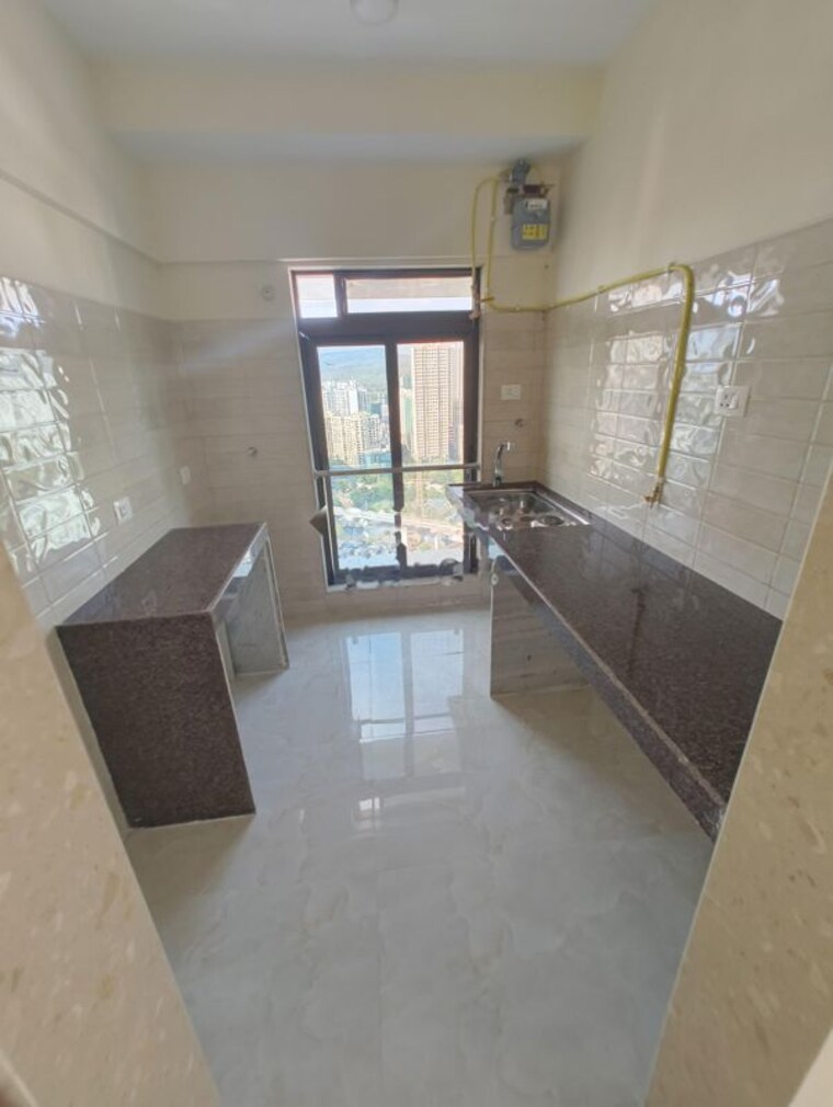 Kitchen, mahindra-vicino 3 Bedroom 1450 Sq.Ft. Apartment In Andheri East Mumbai 10559724