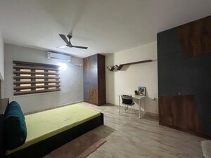 Bedroom in 3 BHK Builder Floor at Hsr Layout Sector 2 – for Rent