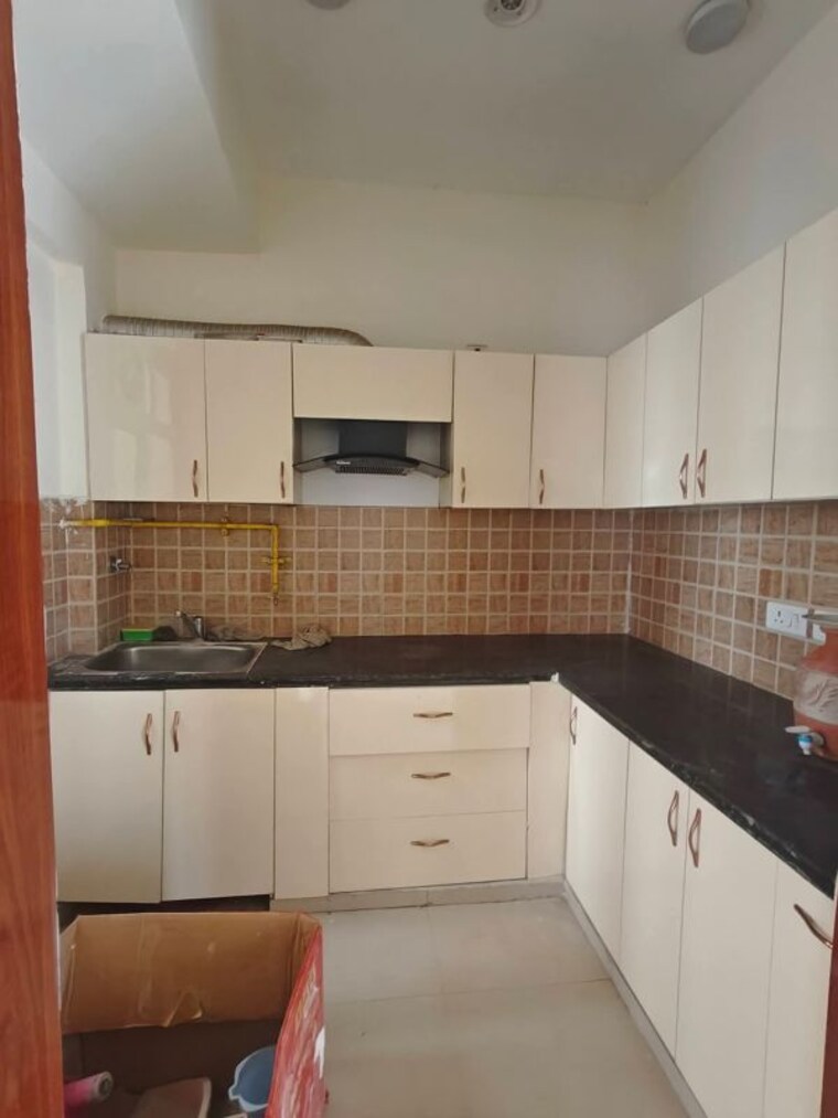 Kitchen, trident-embassy 2 Bedroom 950 Sq.Ft. Apartment In Sector 1 Greater Noida Greater Noida 10559772