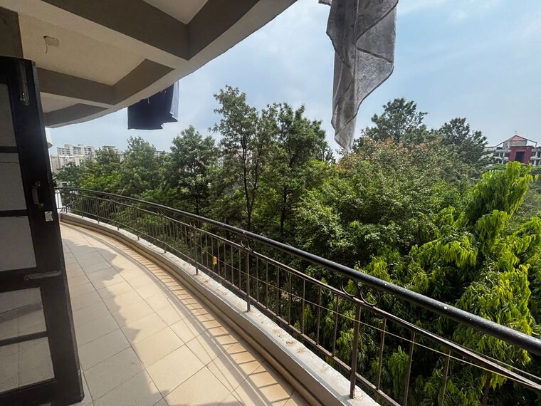 Balcony, vip road 3 Bedroom 1790 Sq.Ft. Apartment In Vip Road Zirakpur 10559768