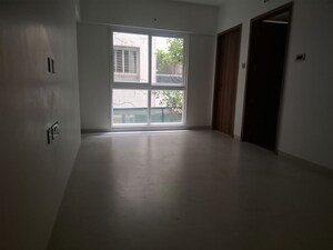 Room in 3 BHK Apartment at Tej Navya, Erandwane – for Sale
