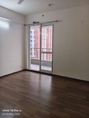 Room in 4 BHK Apartment at Lotus Panache, Sector 110 – for Rent