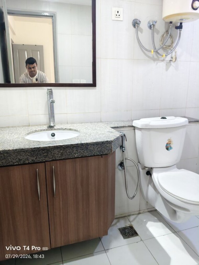 Bathroom, lotus-panache 4 Bedroom 2798 Sq.Ft. Apartment In Sector 110 Noida 10559780