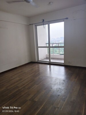Room in 4 BHK Apartment at Lotus Panache, Sector 110 – for Rent