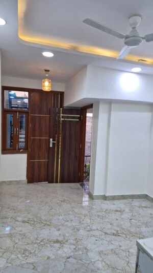 Living Room in 1 RK Builder Floor at Govindpuri – for Sale