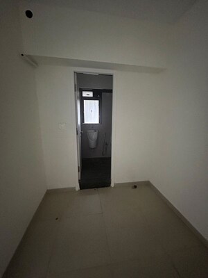 Room in  Office Space at Rustomjee Bella Phase 1, Bhandup West – for Rent