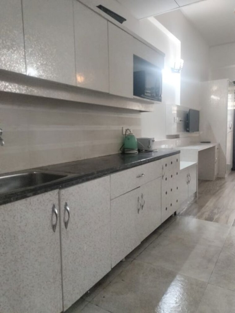 Kitchen, sector 135 3.5 Bedroom 1935 Sq.Ft. Independent House In Sector 135 Noida 10559841