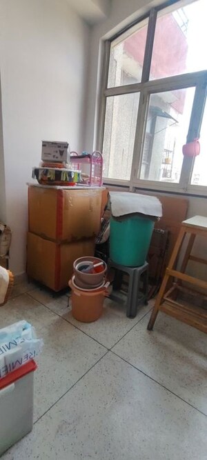 Team Area in 3 BHK Apartment at Sector 10 Dwarka – for Rent