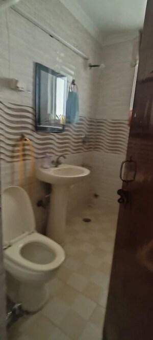 Bathroom in 3 BHK Apartment at Sector 10 Dwarka – for Rent
