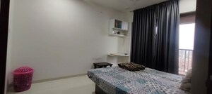 Room in 3 BHK Apartment at Pimpri Chinchwad Pcmc – for Sale