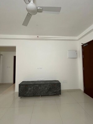 Furnished Amenities in 3 BHK Apartment at Prestige Tranquil, Kokapet – for Rent