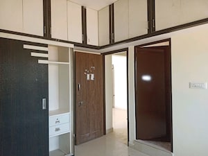 Room in 6+ BHK Independent House at Hegde Nagar – for Sale