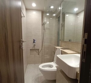 Bathroom in 1 BHK Apartment at Hiranandani Regent Hill, Powai – for Sale