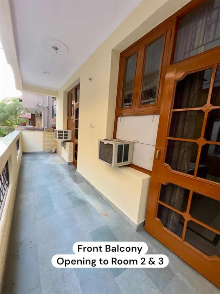 Balcony, sector 50 3 Bedroom 2600 Sq.Ft. Builder Floor In Sector 50 Chandigarh 10559909