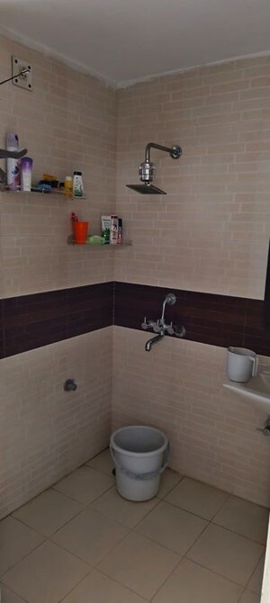 Bathroom in 3 BHK Apartment at Sector 7 Dwarka – for Rent