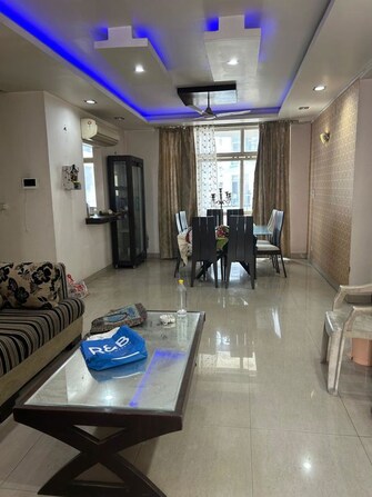 3.5 BHK + Servant Room 1900 Sq.Ft. Apartment in Omaxe City