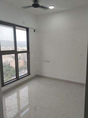 1 BHK Apartment For Rent in UK Iridium, Kandivali East