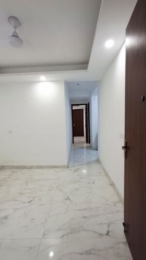 1 BHK Builder Floor For Rent in Saket
