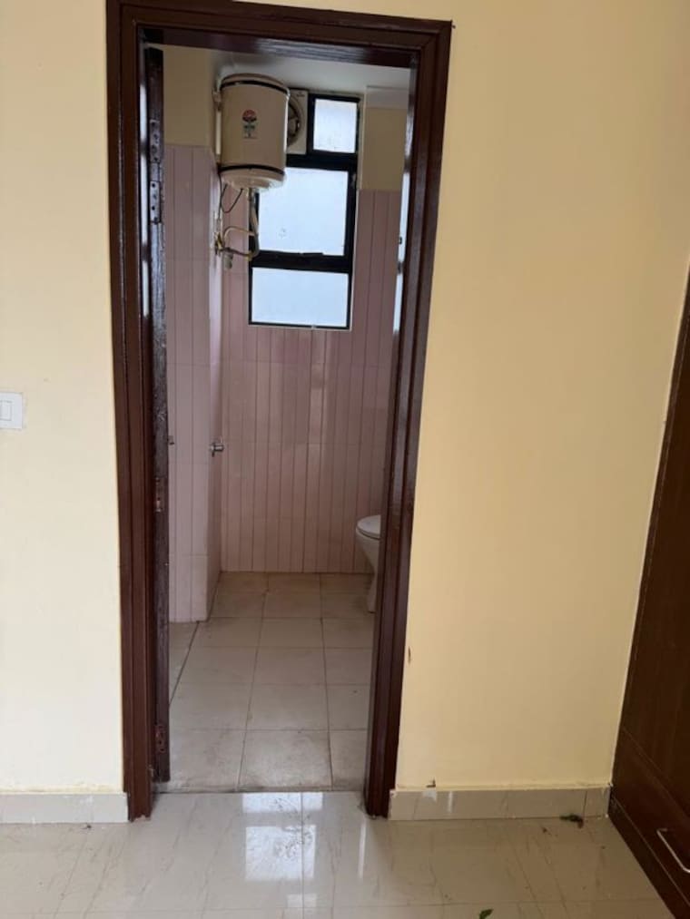 Bathroom, sector 125 2 Bedroom 1250 Sq.Ft. Builder Floor In Sector 125 Kharar 10559999