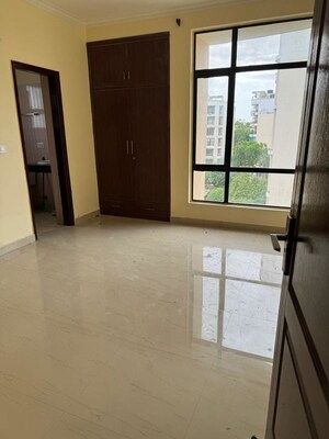Room in 2 BHK Builder Floor at Sector 125 – for Sale