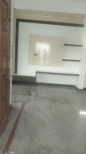 3 BHK Apartment For Rent in Shanthi Nagar