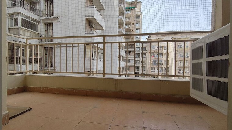 Balcony, supertech-ecociti 2 Bedroom 890 Sq.Ft. Apartment In Sector 137 Noida 10560039