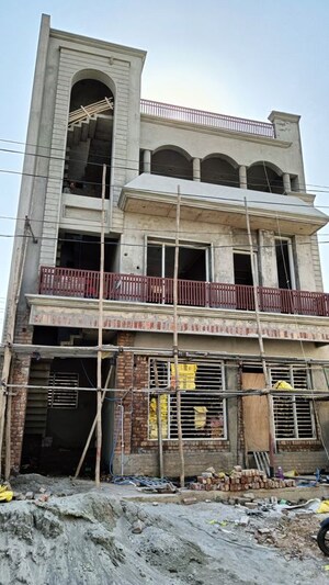  Plot – Exterior View View at North Mullanpur - for Sale