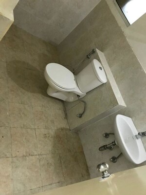Bathroom in 2 BHK Apartment at Amrapali Ivory Heights, Amrapali Dream Valley – for Rent