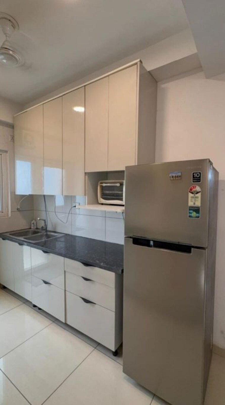 Kitchen, gulshan-botnia 2.5 Bedroom 1160 Sq.Ft. Apartment In Sector 144 Noida 10560049