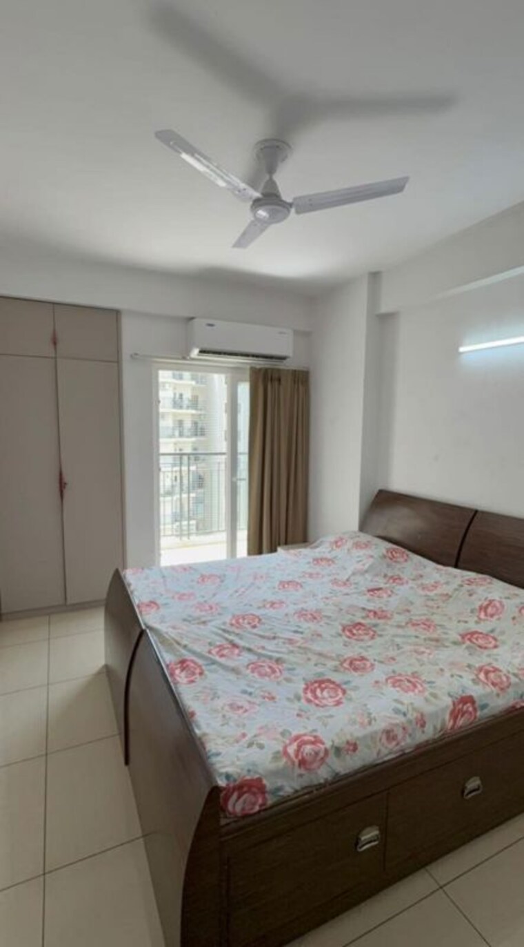 Bedroom, gulshan-botnia 2.5 Bedroom 1160 Sq.Ft. Apartment In Sector 144 Noida 10560049