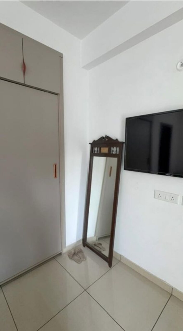Room, gulshan-botnia 2.5 Bedroom 1160 Sq.Ft. Apartment In Sector 144 Noida 10560049