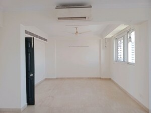 Room in 5 BHK Penthouse at Pearls Gateway Tower, Sector 44 – for Rent