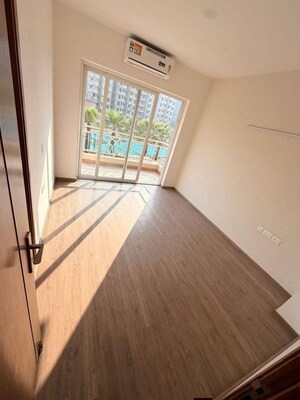 3 BHK Apartment For Sale in Puri Emerald Bay, Sector 104